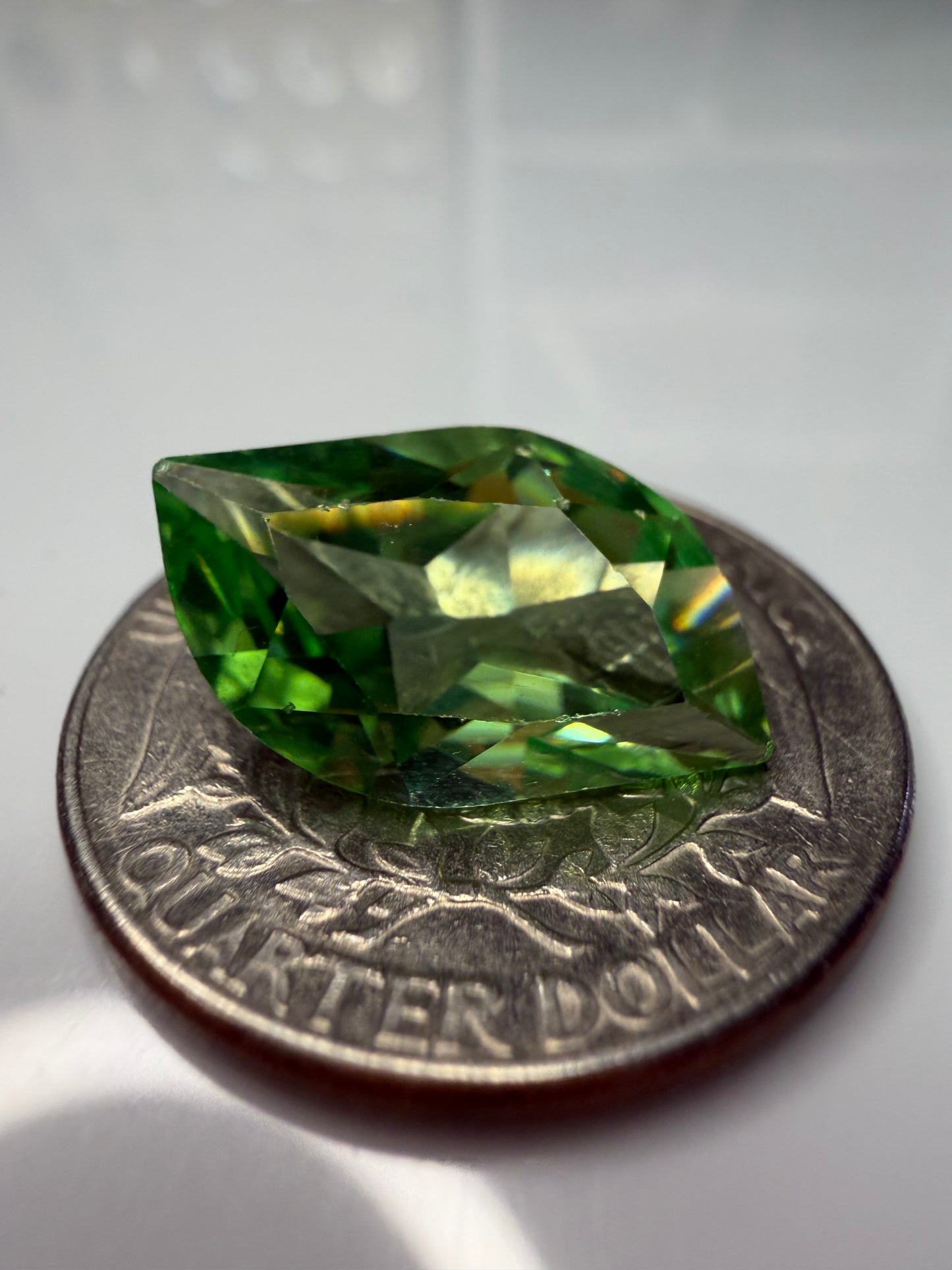 Eye Shaped Cut Uranium Glass 6.90cts