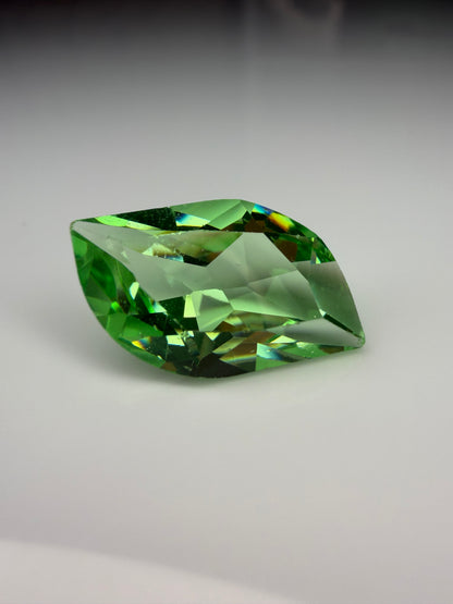 Eye Shaped Cut Uranium Glass 6.90cts