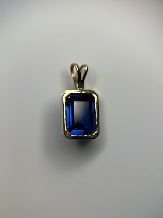 Lab Blue Sapphire Gold Pendant