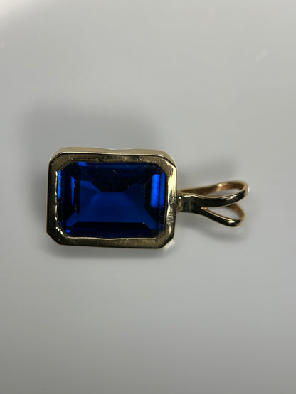 Lab Blue Sapphire Gold Pendant