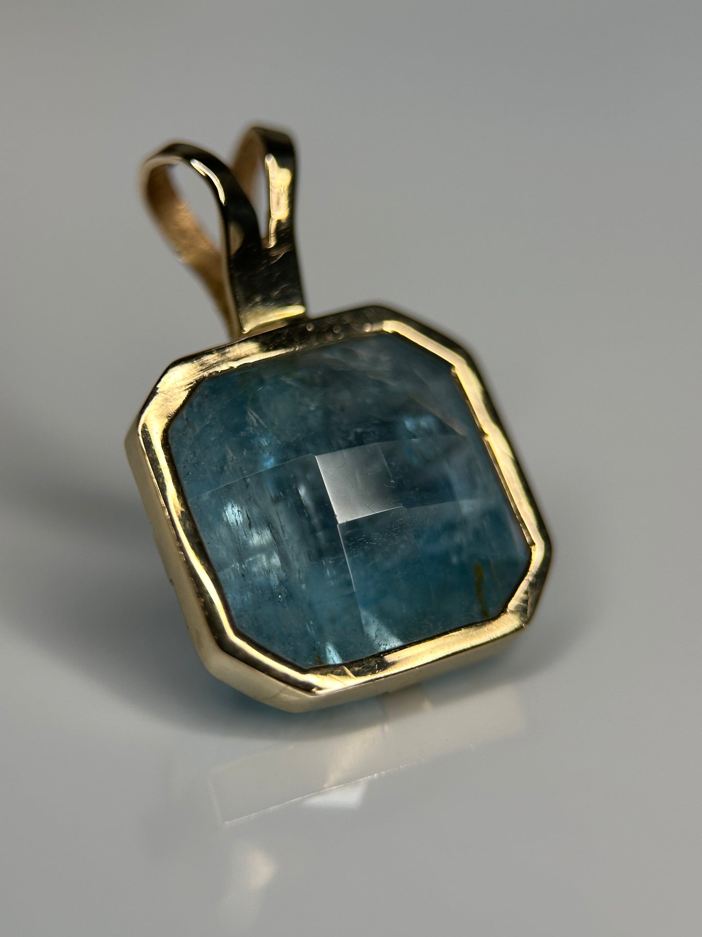 Octagonal Aquamarine Pendant